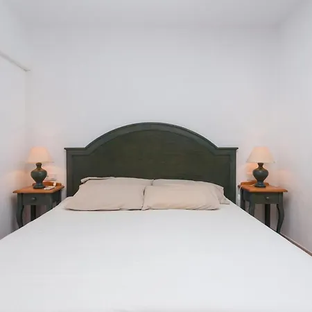 Burgit Apartman